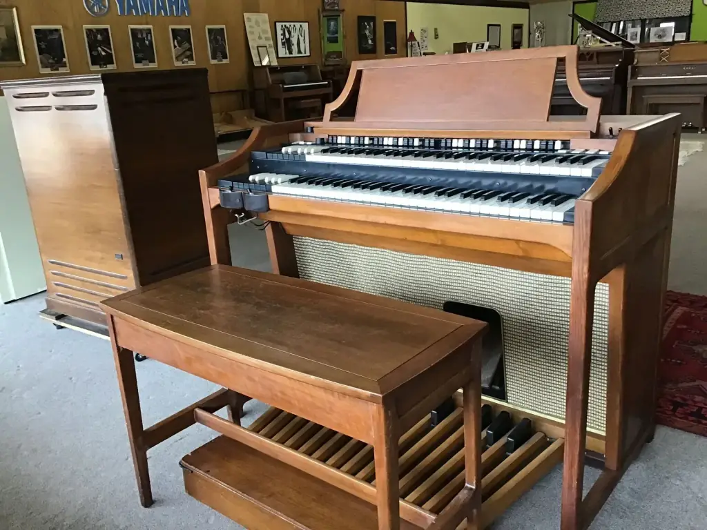 Hammond organs